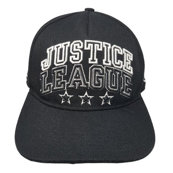 Justice League Gotham City Athletics Snapback 5 Panel Cap Black OS Embroidered - Picture 1 of 9